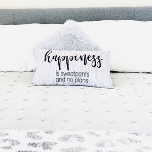 DECORATIVE LUMBAR PILLOW